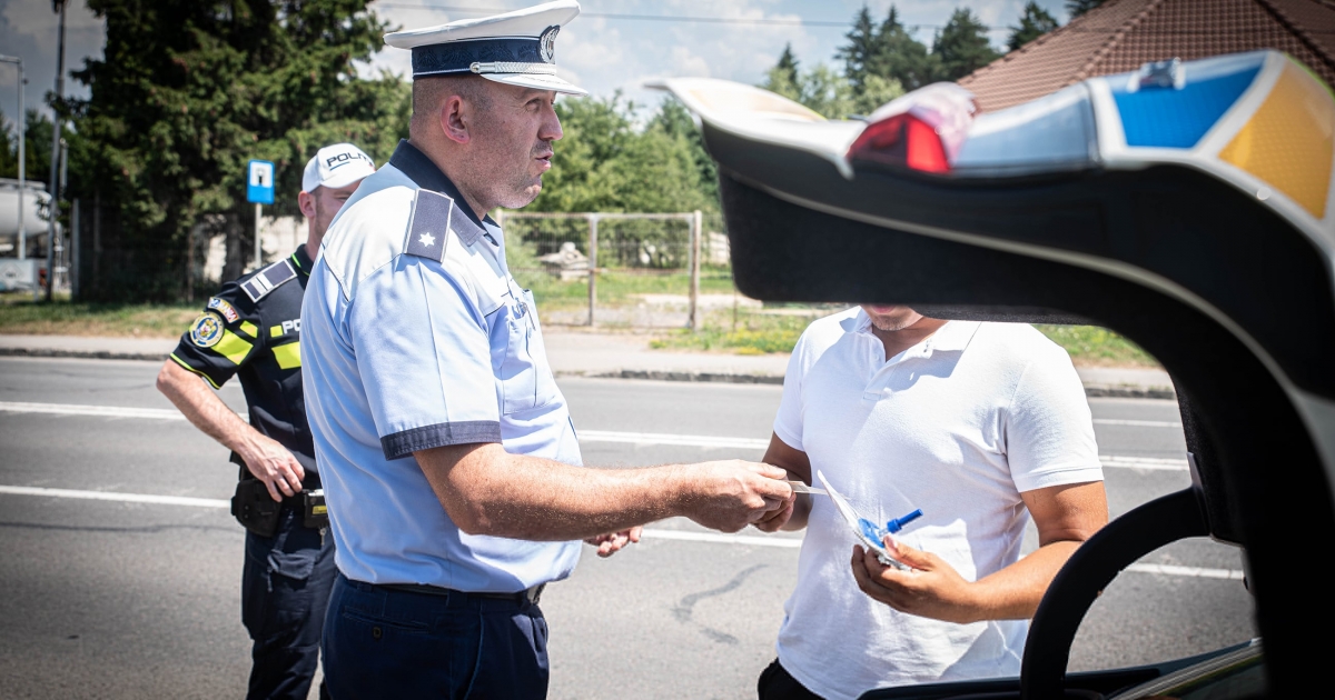 Ittas vezetőket fogtak vasárnap a rendőrök